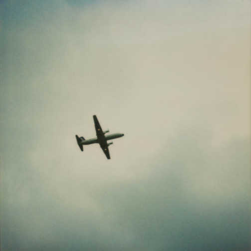 ポラロイド写真の飛行機